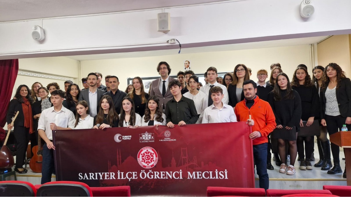 Demokrasi ve İnsan Hakları Haftası İlçe Töreni okulumuzda kutlandı.